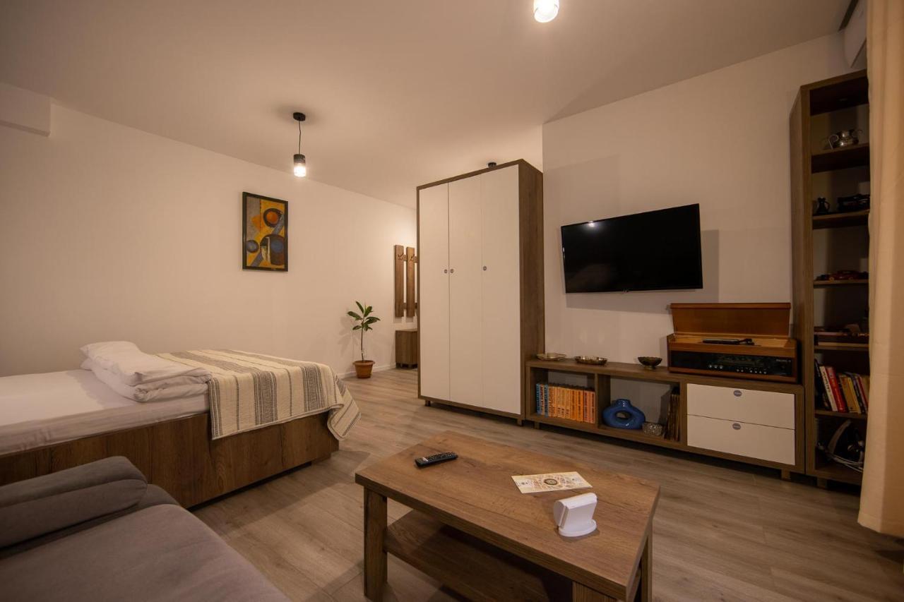 Central Place Apartment Timisoara 2 Bagian luar foto